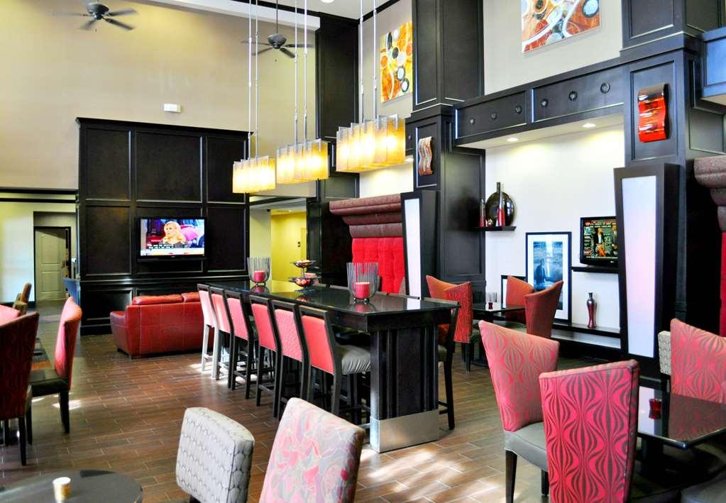 Hampton Inn & Suites Bay City Restaurante foto